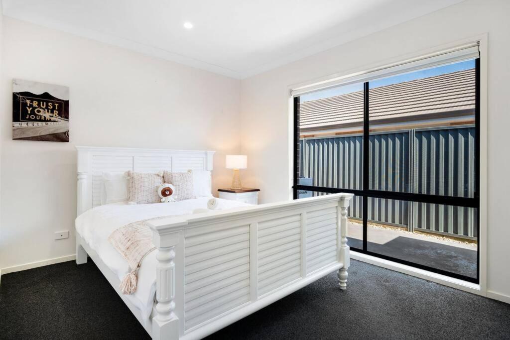 Cozy And Lovely Stay At Cobbitty Narellan Exterior foto